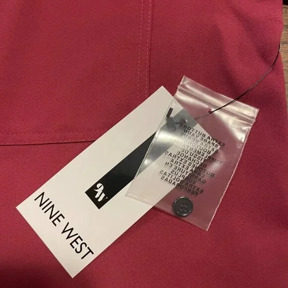 Nine West Notched-Collar Blouse Size M Wine Red Maroon NWT - Picture 3 of 7